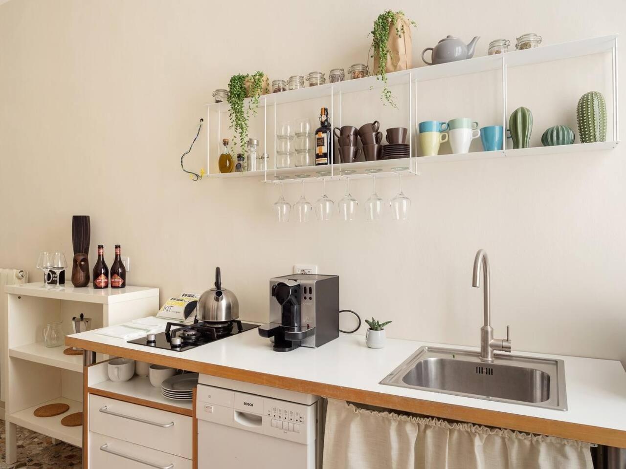 Trilocale 4/5 Ospiti In Stazione Apartment Milano Ngoại thất bức ảnh
