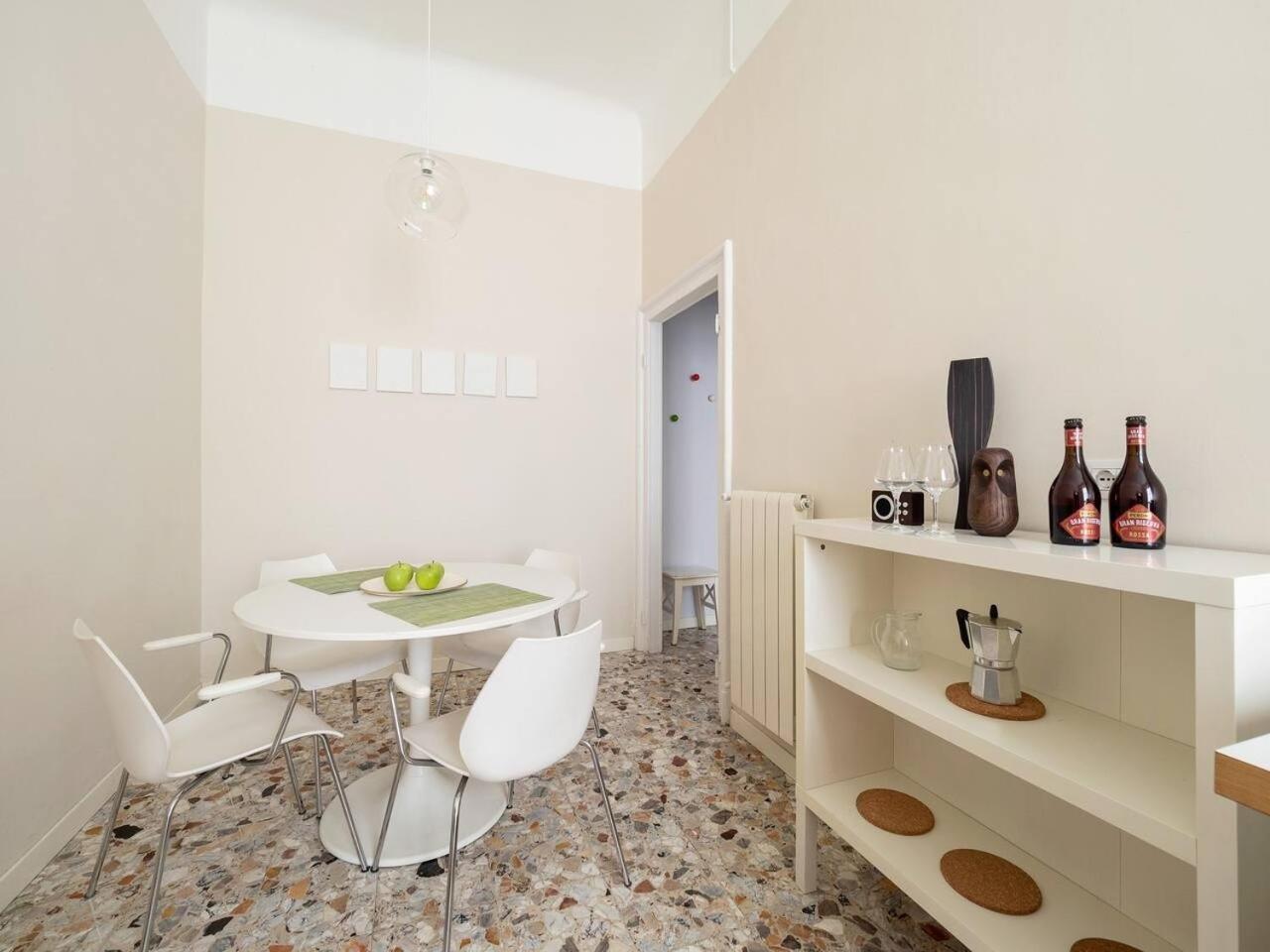 Trilocale 4/5 Ospiti In Stazione Apartment Milano Ngoại thất bức ảnh